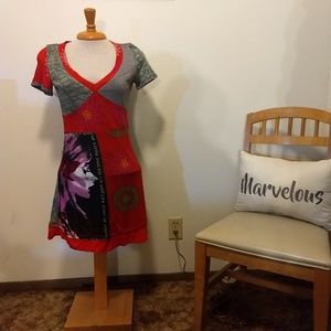 "Pretty Girl" vneck dress